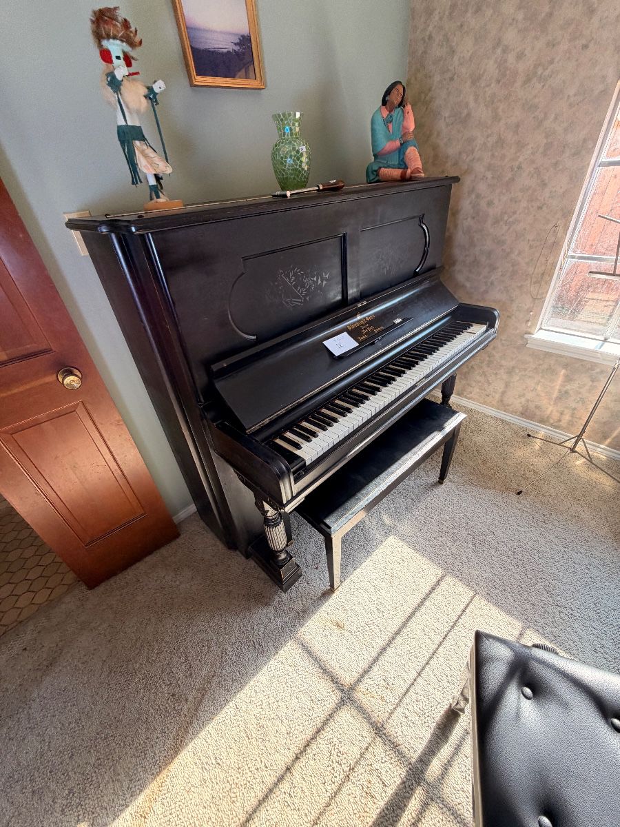 Middle of Arlington Mid-Century Modern Estate Sale by James Major Estate Sales — estate sale item photo 2