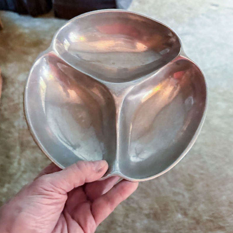 Middle of Arlington Mid-Century Modern Estate Sale by James Major Estate Sales — estate sale item photo 9