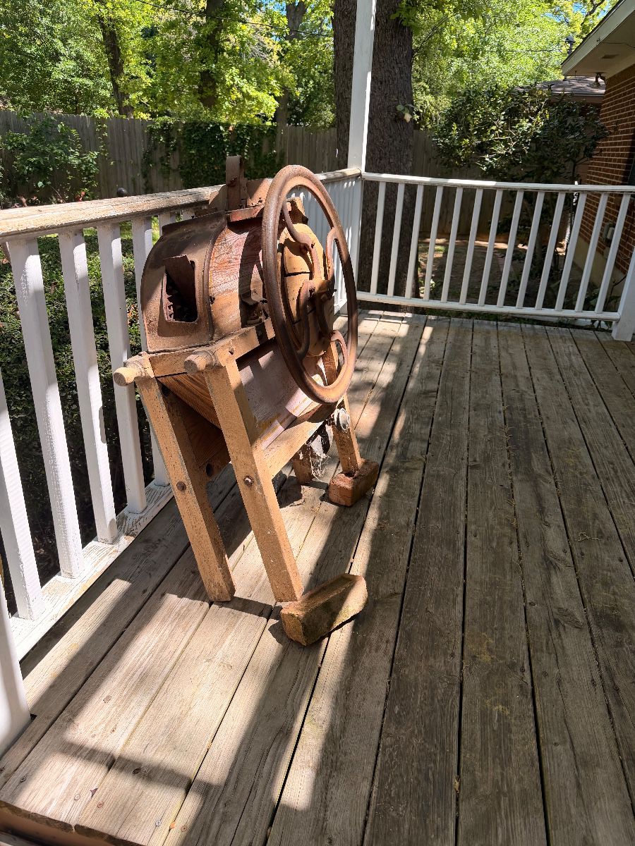 Antique hand crank corn sheller with original painted details