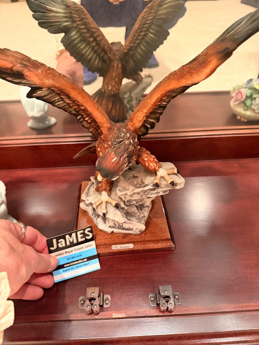 Giuseppe Armani eagle sculpture