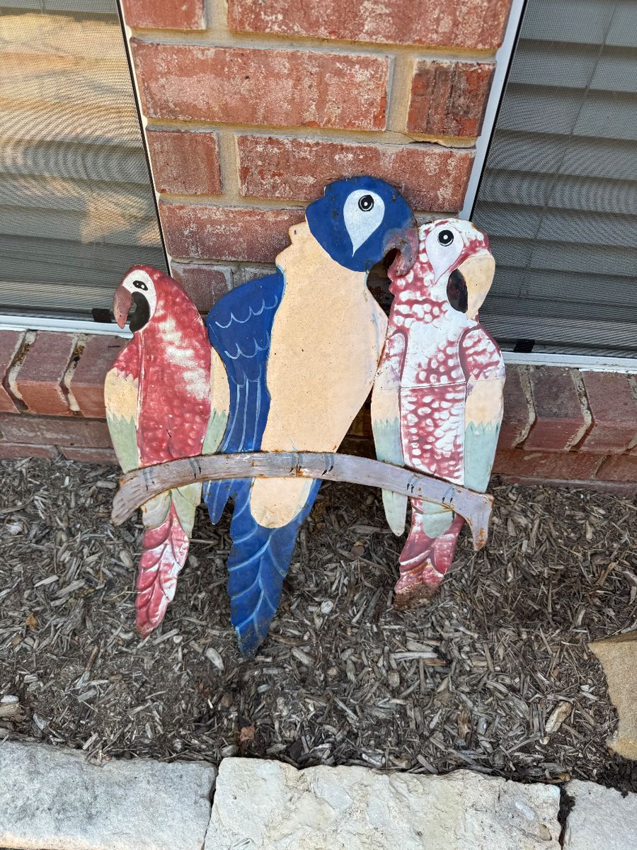 Painted metal parrot garden art