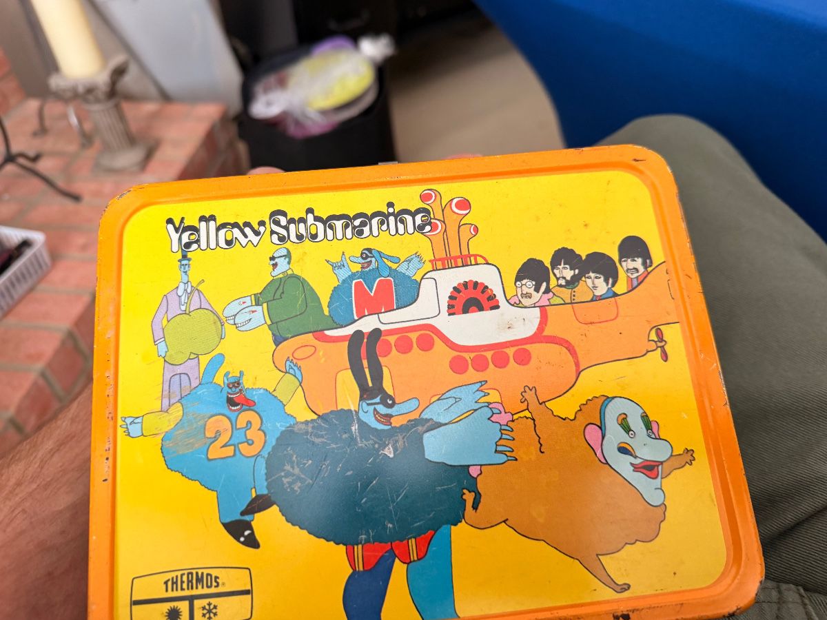 Vintage Beatles Yellow Submarine metal lunch box